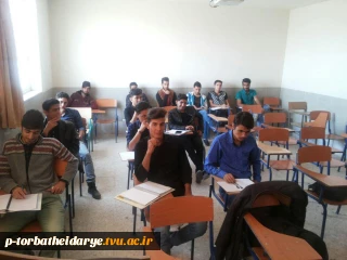 برگزاری کارگاه آمایش سرزمین گرامیداشت هفته نکوداشت پدافندغیرعامل در آموزشکده فنی و حرفه ای تربت حیدریه