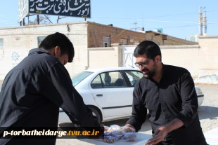 گزارش تصویری ازبرپایی موکب آموزشکده فنی و حرفه ای تربت حیدریه در ایام عزاداری دهه آخر ماه صفر 5