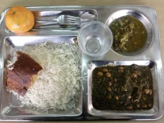 قابل توجه کلیه دانشجویان دختر و پسر

اطلاعیه مهم اداره امور دانشجویی در خصوص امکان رزرو غذا (نهار و شام) در ایام امتحانات 2