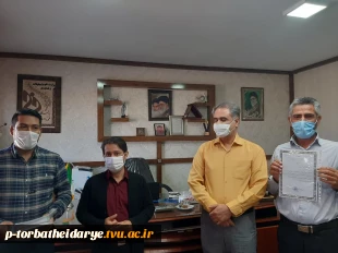 همزمان با گرامیداشت هفته دولت برگزار شد؛

مراسم تجلیل از کارکنان آموزشکده فنی و حرفه ای تربت حیدریه 6